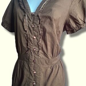Brown ruffle detail Cato blouse!